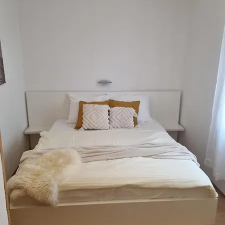 Apartamento App Mira