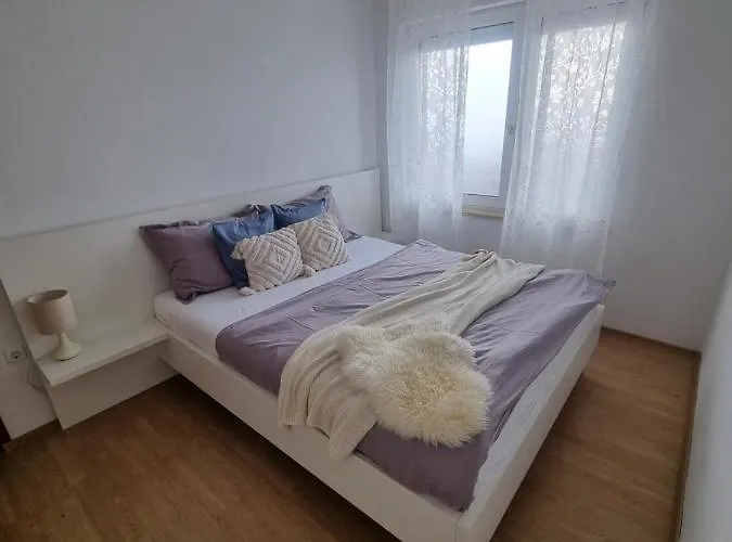 App Mira